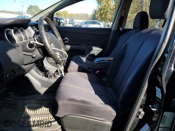 ✅ 2011 Nissan Versa S • VIN: 3N1BC1CP1BL422155 • Lot: 90705235. Listed on Copart with 322,346 mi. Free auction sales archive from the USA and detailed vehicle history report at DreamBid. Image 7.