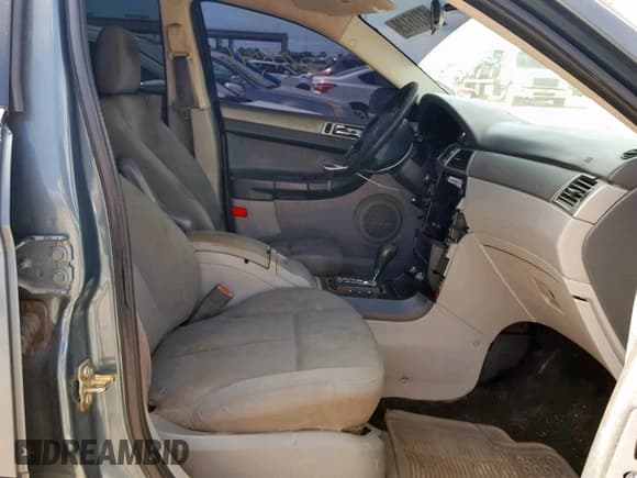 ✅ 2007 Chrysler Pacifica • VIN: 2A8GF48X67R158762 • Lot: 70044154. Listed on Copart with 209,816 mi. Free auction sales archive from the USA and detailed vehicle history report at DreamBid. Image 5.