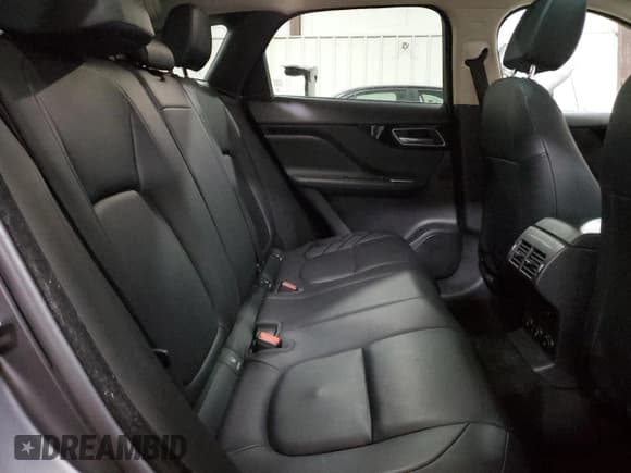 ✅ 2020 Jaguar F-Pace 25t Premium • VIN: SADCJ2FX3LA617406 • Лот: 90238795. Опубликован ранее на Copart с пробегом 60 183 миль. Бесплатный доступ к архиву аукционных продаж из США и подробный отчёт об истории автомобиля на DreamBid. Изображение 11.