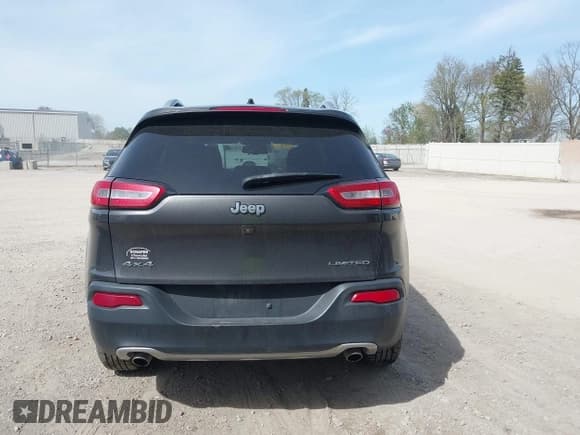 ✅ 2014 Jeep Cherokee Limited • VIN: 1C4PJMDS2EW262606 • Lot: 42115934. Listed on IAAI with 198,589 mi. Free auction sales archive from the USA and detailed vehicle history report at DreamBid. Image 17.