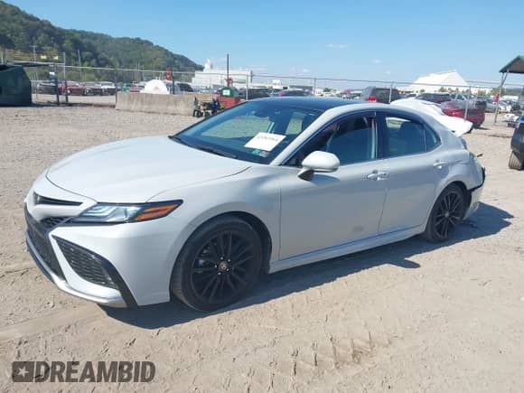 2023 Toyota Camry XSE with VIN 4T1K61BK3PU084048, listed as a IAAI auction lot 43203364 with 26,444 mi miles and . Bid and sale history available at DreamBid. Image 17.