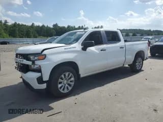 ✅ 2022 Chevrolet Silverado 1500 Custom • VIN: 3GCPYBEK0NG162615 • Lot: 61962565. Wystawiony na Copart z przebiegiem 102 319 mil. Bezpłatny archiwum sprzedaży aukcyjnych z USA i szczegółowy raport historii pojazdu na DreamBid. Zdjęcie 1.