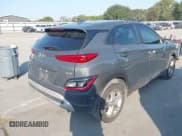 ✅ 2023 Hyundai Kona Preferred • VIN: KM8K2CAB7PU012830 • Lot: 43176087. Wystawiony na IAAI z przebiegiem 32 078 mil. Bezpłatny archiwum sprzedaży aukcyjnych z USA i szczegółowy raport historii pojazdu na DreamBid. Zdjęcie 4.