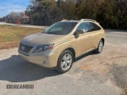 ✅ 2010 Lexus RX 450h • VIN: JTJBC1BA3A2015042 • Lot: 95163755. Wystawiony na Copart z przebiegiem 172 226 mil. Bezpłatny archiwum sprzedaży aukcyjnych z USA i szczegółowy raport historii pojazdu na DreamBid. Zdjęcie 2.