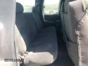 ✅ 2002 Chevrolet Silverado 1500 • VIN: 1GBHC29U22E300208 • Лот: 52234395. Опубликован ранее на Copart с пробегом Не указан. Бесплатный доступ к архиву аукционных продаж из США и подробный отчёт об истории автомобиля на DreamBid. Изображение 10.