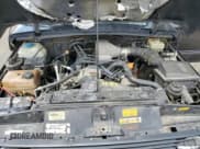 ✅ 1995 Land Rover Range Rover County Classic • VIN: SALHE1243SA659366 • Lot: 56952765. Wystawiony na Copart z przebiegiem 218 223 mil. Bezpłatny archiwum sprzedaży aukcyjnych z USA i szczegółowy raport historii pojazdu na DreamBid. Zdjęcie 12.