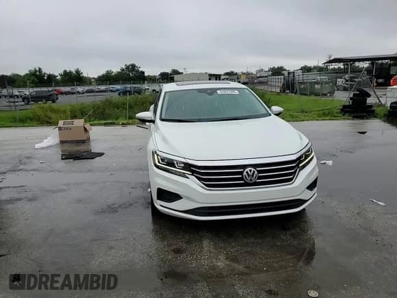 ✅ 2020 Volkswagen Passat SEL • VIN: 1VWCA7A34LC019291 • Lot: 63822985. Listed on Copart with 76,250 mi. Free auction sales archive from the USA and detailed vehicle history report at DreamBid. Image 13.