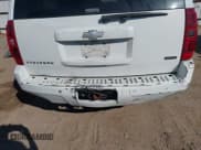 ✅ 2008 Chevrolet Suburban LTZ • VIN: 3GNFK16348G276367 • Lot: 43592608. Wystawiony na IAAI z przebiegiem Nie podano. Bezpłatny archiwum sprzedaży aukcyjnych z USA i szczegółowy raport historii pojazdu na DreamBid. Zdjęcie 6.