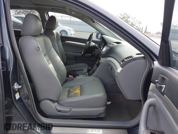 ✅ 2004 Acura TSX • VIN: JH4CL96854C040048 • Lot: 43687541. Wystawiony na IAAI z przebiegiem 168 207 mil. Bezpłatny archiwum sprzedaży aukcyjnych z USA i szczegółowy raport historii pojazdu na DreamBid. Zdjęcie 5.