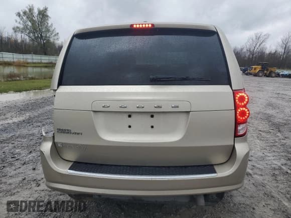 ✅ 2014 Dodge Grand Caravan SE • VIN: 2C4RDGBG1ER471425 • Lot: 90443765. Wystawiony na Copart z przebiegiem 63 031 mil. Bezpłatny archiwum sprzedaży aukcyjnych z USA i szczegółowy raport historii pojazdu na DreamBid. Zdjęcie 6.