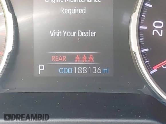 ✅ 2019 Toyota RAV4 XLE • VIN: 2T3W1RFV3KW012477 • Лот: 43271739. Опубликован ранее на IAAI с пробегом 188 136 миль. Бесплатный доступ к архиву аукционных продаж из США и подробный отчёт об истории автомобиля на DreamBid. Изображение 15.