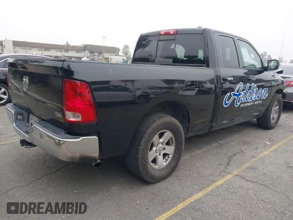 ✅ 2010 Dodge 1500 SLT • VIN: 1D7RB1GP3AS248605 • Lot: 42023679. Wystawiony na IAAI z przebiegiem 322 716 mil. Bezpłatny archiwum sprzedaży aukcyjnych z USA i szczegółowy raport historii pojazdu na DreamBid. Zdjęcie 4.