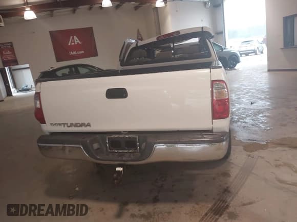 ✅ 2006 Toyota Tundra SR5 • VIN: 5TBRU341X6S483835 • Lot: 42236890. Listed on IAAI with 157,614 mi. Free auction sales archive from the USA and detailed vehicle history report at DreamBid. Image 16.