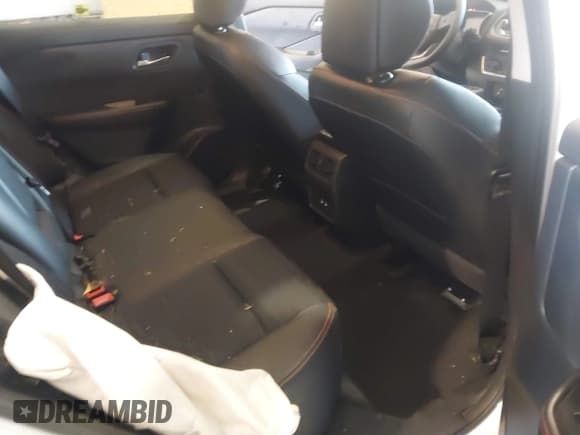 ✅ 2025 Nissan Rogue SV • VIN: 5N1BT3BB3SC774269 • Lot: 43556184. Listed on IAAI with 45,425 mi. Free auction sales archive from the USA and detailed vehicle history report at DreamBid. Image 8.