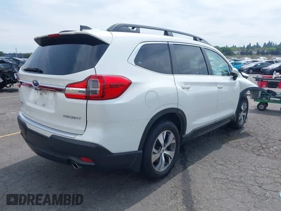 ✅ 2021 Subaru Ascent Premium • VIN: 4S4WMAFD8M3472946 • Лот: 42905248. Опубликован ранее на IAAI с пробегом 29 867 миль. Бесплатный доступ к архиву аукционных продаж из США и подробный отчёт об истории автомобиля на DreamBid. Изображение 4.