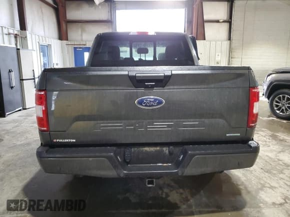 ✅ 2018 Ford F-150 XL • VIN: 1FTEW1EP3JFC68717 • Lot: 86691875. Wystawiony na Copart z przebiegiem 93 858 mil. Bezpłatny archiwum sprzedaży aukcyjnych z USA i szczegółowy raport historii pojazdu na DreamBid. Zdjęcie 6.