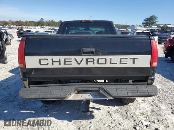 ✅ 1997 Chevrolet Silverado 1500 • VIN: 2GCEK19R1V1286850 • Lot: 92199055. Wystawiony na Copart z przebiegiem 534 782 mil. Bezpłatny archiwum sprzedaży aukcyjnych z USA i szczegółowy raport historii pojazdu na DreamBid. Zdjęcie 6.