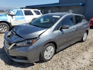 ✅ 2020 Nissan LEAF S • VIN: 1N4AZ1BP3LC301378 • Lot: 57793115. Wystawiony na Copart z przebiegiem 69 293 mil. Bezpłatny archiwum sprzedaży aukcyjnych z USA i szczegółowy raport historii pojazdu na DreamBid. Zdjęcie 1.