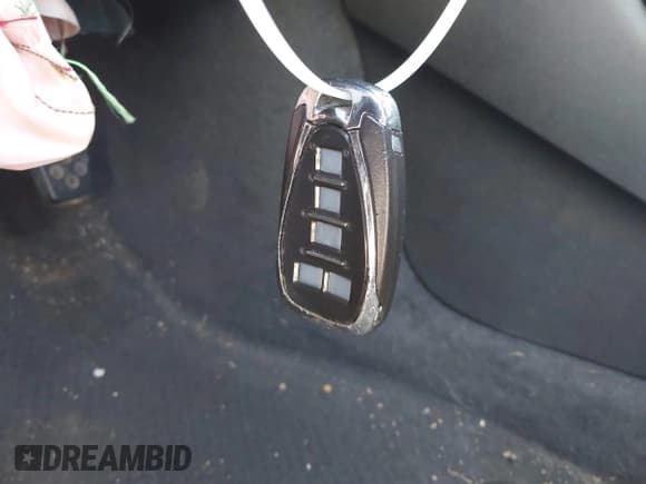 ✅ 2018 Chevrolet Malibu LT • VIN: 1G1ZD5ST9JF108480 • Lot: 42230437. Wystawiony na IAAI z przebiegiem 142 004 mil. Bezpłatny archiwum sprzedaży aukcyjnych z USA i szczegółowy raport historii pojazdu na DreamBid. Zdjęcie 11.