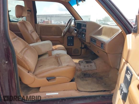 1992 Dodge Dakota с VIN 1B7FL23X0NS668429, выставлен на аукционе IAAI как лот 42609695 с пробегом 147 145 миль миль и . История ставок и продаж доступна на DreamBid. Изображение 5.