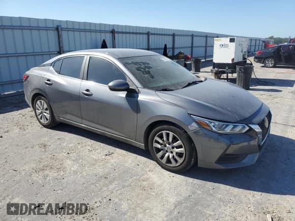 ✅ 2021 Nissan Sentra S • VIN: 3N1AB8BV3MY207891 • Lot: 92326375. Wystawiony na Copart z przebiegiem 142 214 mil. Bezpłatny archiwum sprzedaży aukcyjnych z USA i szczegółowy raport historii pojazdu na DreamBid. Zdjęcie 4.