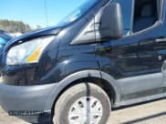✅ 2017 Ford Transit XL • VIN: 1FBZX2ZM1HKB13397 • Lot: 41647229. Wystawiony na IAAI z przebiegiem 74 549 mil. Bezpłatny archiwum sprzedaży aukcyjnych z USA i szczegółowy raport historii pojazdu na DreamBid. Zdjęcie 17.