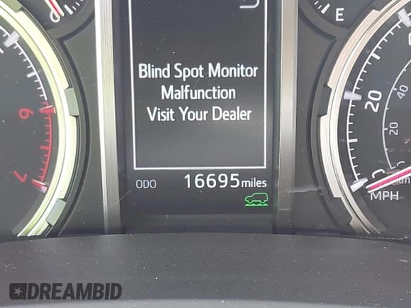 ✅ 2024 Toyota 4Runner TRD Off Road • VIN: JTERU5JR9R6233807 • Lot: 42565165. Listed on IAAI with 16,695 mi. Free auction sales archive from the USA and detailed vehicle history report at DreamBid. Image 16.