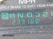 ✅ 2001 GMC Yukon XL SLT • VIN: 3GKEC16T61G112288 • Лот: 42805808. Опубликован ранее на IAAI с пробегом 239 188 миль. Бесплатный доступ к архиву аукционных продаж из США и подробный отчёт об истории автомобиля на DreamBid. Изображение 15.