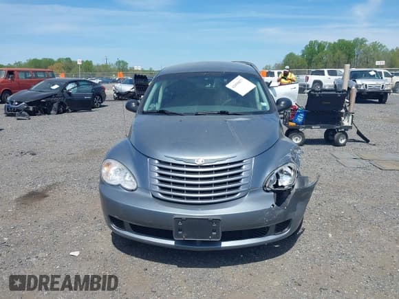 ✅ 2009 Chrysler PT Cruiser • VIN: 3A8FY48929T563184 • Lot: 42090877. Listed on IAAI with 73,712 mi. Free auction sales archive from the USA and detailed vehicle history report at DreamBid. Image 12.