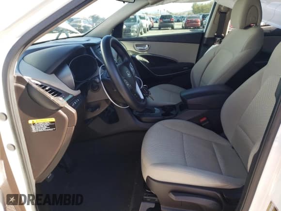 ✅ 2018 Hyundai Santa Fe 2.4L • VIN: 5NMZT3LB0JH074601 • Лот: 39530633. Опубликован ранее на Copart с пробегом 63 206 миль. Бесплатный доступ к архиву аукционных продаж из США и подробный отчёт об истории автомобиля на DreamBid. Изображение 7.