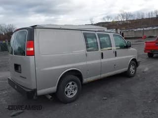 ✅ 2006 Chevrolet Express Cargo • VIN: 1GCFG15XX61152517 • Лот: 43712678. Опубликован ранее на IAAI с пробегом 60 390 миль. Бесплатный доступ к архиву аукционных продаж из США и подробный отчёт об истории автомобиля на DreamBid. Изображение 4.