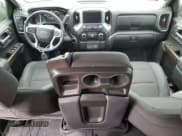 ✅ 2021 Chevrolet Silverado 1500 RST • VIN: 3GCPWDED1MG146568 • Lot: 47054984. Wystawiony na Copart z przebiegiem Nie podano. Bezpłatny archiwum sprzedaży aukcyjnych z USA i szczegółowy raport historii pojazdu na DreamBid. Zdjęcie 8.