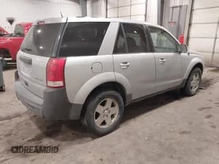 ✅ 2005 Saturn VUE • VIN: 5GZCZ63445S870686 • Lot: 41303646. Wystawiony na IAAI z przebiegiem 179 620 mil. Bezpłatny archiwum sprzedaży aukcyjnych z USA i szczegółowy raport historii pojazdu na DreamBid. Zdjęcie 4.