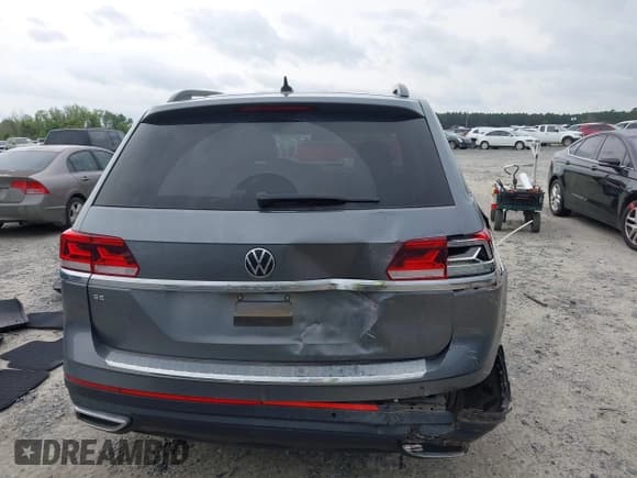✅ 2023 Volkswagen Atlas SE • VIN: 1V2JP2CA9PC552717 • Lot: 41906799. Listed on IAAI with 2,336 mi. Free auction sales archive from the USA and detailed vehicle history report at DreamBid. Image 16.