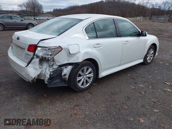 ✅ 2012 Subaru Legacy Premium • VIN: 4S3BMCC65C3035702 • Lot: 43776621. Listed on IAAI with 206,715 mi. Free auction sales archive from the USA and detailed vehicle history report at DreamBid. Image 4.