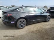 ✅ 2018 Tesla Model 3 Long Range Battery • VIN: 5YJ3E1EA7JF152124 • Lot: 70326675. Wystawiony na Copart z przebiegiem 94 640 mil. Bezpłatny archiwum sprzedaży aukcyjnych z USA i szczegółowy raport historii pojazdu na DreamBid. Zdjęcie 3.
