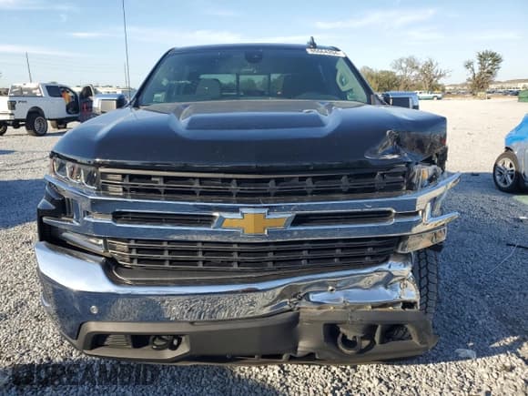 ✅ 2021 Chevrolet Silverado 1500 LT • VIN: 3GCUWCED8MG108199 • Lot: 86664204. Wystawiony na Copart z przebiegiem 60 183 mil. Bezpłatny archiwum sprzedaży aukcyjnych z USA i szczegółowy raport historii pojazdu na DreamBid. Zdjęcie 5.