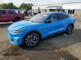 ✅ 2022 Ford Mustang Mach-E Premium • VIN: 3FMTK3SUXNMA41499 • Lot: 84257895. Listed on Copart with 44,722 mi. Free auction sales archive from the USA and detailed vehicle history report at DreamBid. Image 1.