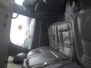 ✅ 2004 Chevrolet Tahoe LS • VIN: 1GNEC13VX4R150538 • Lot: 43490328. Wystawiony na IAAI z przebiegiem Nie podano. Bezpłatny archiwum sprzedaży aukcyjnych z USA i szczegółowy raport historii pojazdu na DreamBid. Zdjęcie 8.