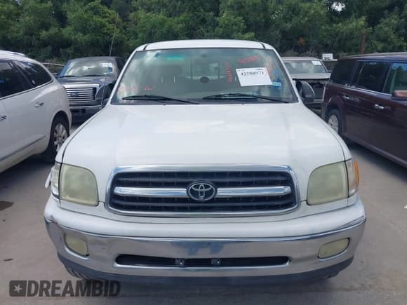 ✅ 2002 Toyota Tundra Limited • VIN: 5TBRT38112S320630 • Lot: 42588971. Listed on IAAI with 180,686 mi. Free auction sales archive from the USA and detailed vehicle history report at DreamBid. Image 6.
