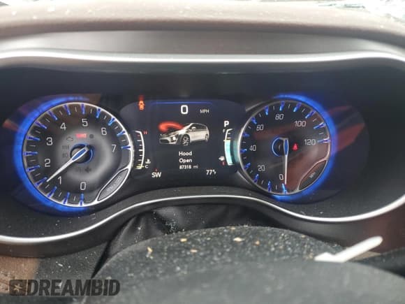 ✅ 2018 Chrysler Pacifica Limited • VIN: 2C4RC1GG3JR295240 • Lot: 64669365. Wystawiony na Copart z przebiegiem 87 318 mil. Bezpłatny archiwum sprzedaży aukcyjnych z USA i szczegółowy raport historii pojazdu na DreamBid. Zdjęcie 9.