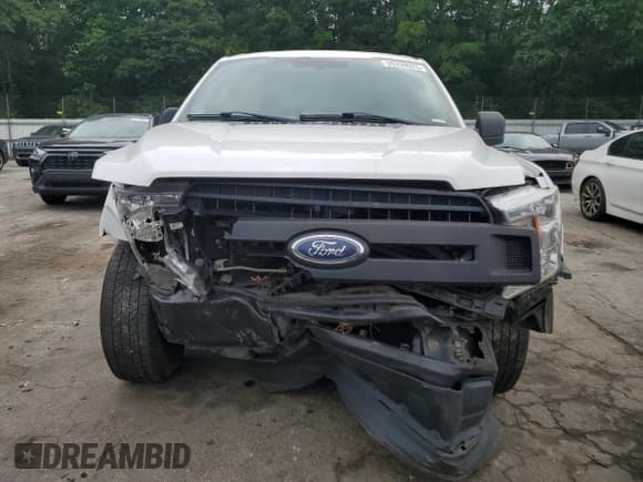 ✅ 2018 Ford F-150 XL • VIN: 1FTMF1CB1JKD24020 • Lot: 56339025. Listed on Copart with 171,347 mi. Free auction sales archive from the USA and detailed vehicle history report at DreamBid. Image 5.