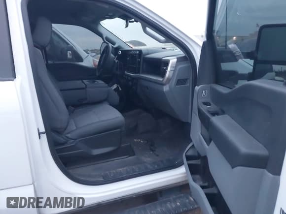 ✅ 2023 Ford F-250 XL • VIN: 1FTBF2AA1PEE17117 • Лот: 43822797. Опубликован ранее на IAAI с пробегом 20 492 миль. Бесплатный доступ к архиву аукционных продаж из США и подробный отчёт об истории автомобиля на DreamBid. Изображение 1.