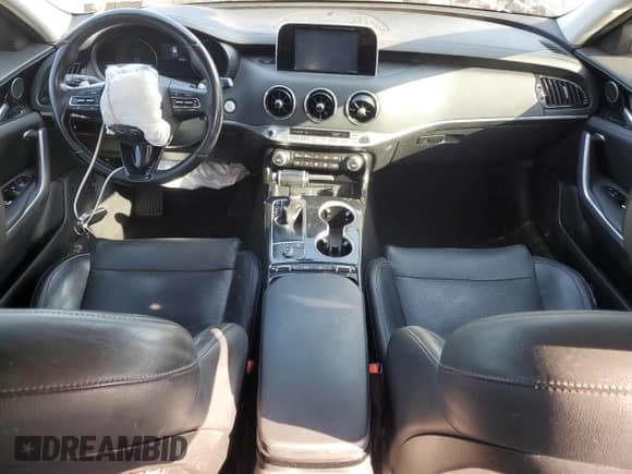 ✅ 2018 Kia Stinger • VIN: KNAE15LA5J6015433 • Лот: 80215555. Опубликован ранее на Copart с пробегом 70 575 миль. Бесплатный доступ к архиву аукционных продаж из США и подробный отчёт об истории автомобиля на DreamBid. Изображение 8.