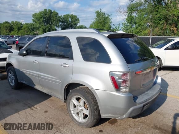 ✅ 2005 Chevrolet Equinox LT • VIN: 2CNDL73F156112382 • Лот: 42616750. Опубликован ранее на IAAI с пробегом 123 717 миль. Бесплатный доступ к архиву аукционных продаж из США и подробный отчёт об истории автомобиля на DreamBid. Изображение 3.