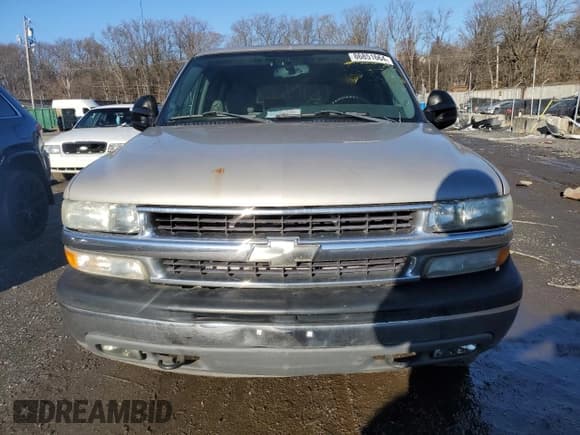 ✅ 2004 Chevrolet Suburban LT • VIN: 1GNFK16Z94J100654 • Лот: 86851664. Опубликован ранее на Copart с пробегом 248 668 миль. Бесплатный доступ к архиву аукционных продаж из США и подробный отчёт об истории автомобиля на DreamBid. Изображение 5.