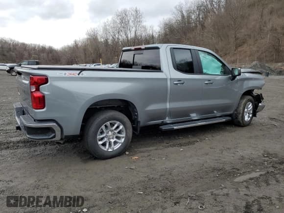 ✅ 2025 Chevrolet Silverado 1500 • VIN: 1GCVKDE87SZ123248 • Лот: 52758545. Опубликован ранее на Copart с пробегом 3 600 миль. Бесплатный доступ к архиву аукционных продаж из США и подробный отчёт об истории автомобиля на DreamBid. Изображение 3.