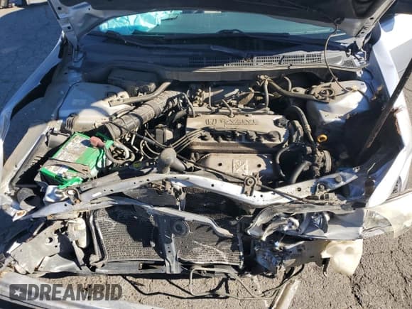 ✅ 1998 Honda Accord DX • VIN: 1HGCF864XWA244120 • Lot: 85368925. Listed on Copart with 263,111 mi. Free auction sales archive from the USA and detailed vehicle history report at DreamBid. Image 11.