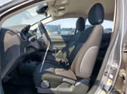 ✅ 2023 Mitsubishi Mirage ES • VIN: ML32AUHJ5PH001699 • Lot: 84819865. Wystawiony na Copart z przebiegiem 8 569 mil. Bezpłatny archiwum sprzedaży aukcyjnych z USA i szczegółowy raport historii pojazdu na DreamBid. Zdjęcie 7.