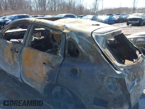 ✅ 2024 Honda HR-V EX-L • VIN: 3CZRZ2H71RM763451 • Lot: 41655598. Listed on IAAI with 11,202 mi. Free auction sales archive from the USA and detailed vehicle history report at DreamBid. Image 6.